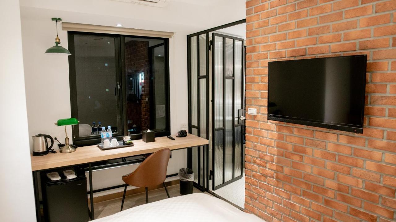 Hotel East Taichung Exterior foto